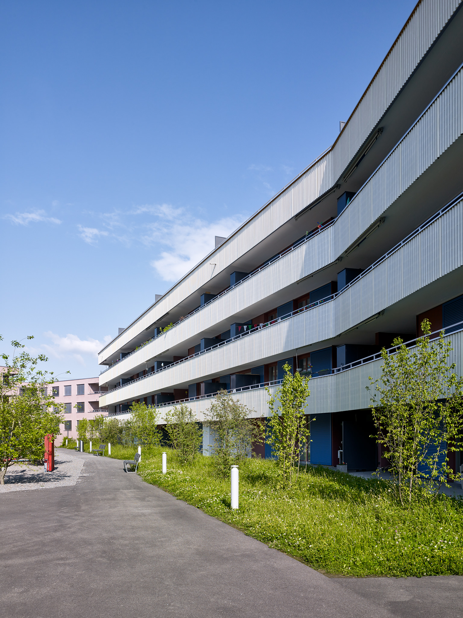 E15551 Alpa 051014 SCREEN